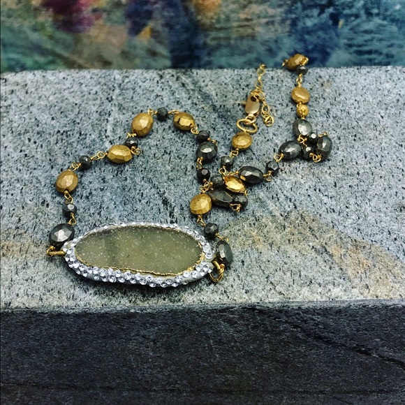 Handmade Pavé Green Druzy Pyrite necklace - Picture 5 of 8